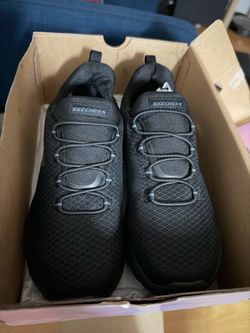Brand New Skechers Women's Summits - Swift Step (Black/Aqua, Size 7 Wide)