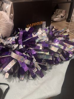 PURPLE SILVER POM POMS