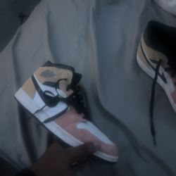 Air Jordan 1