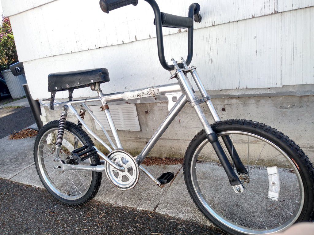 Vintage Kawasaki bx 200 bmx bike