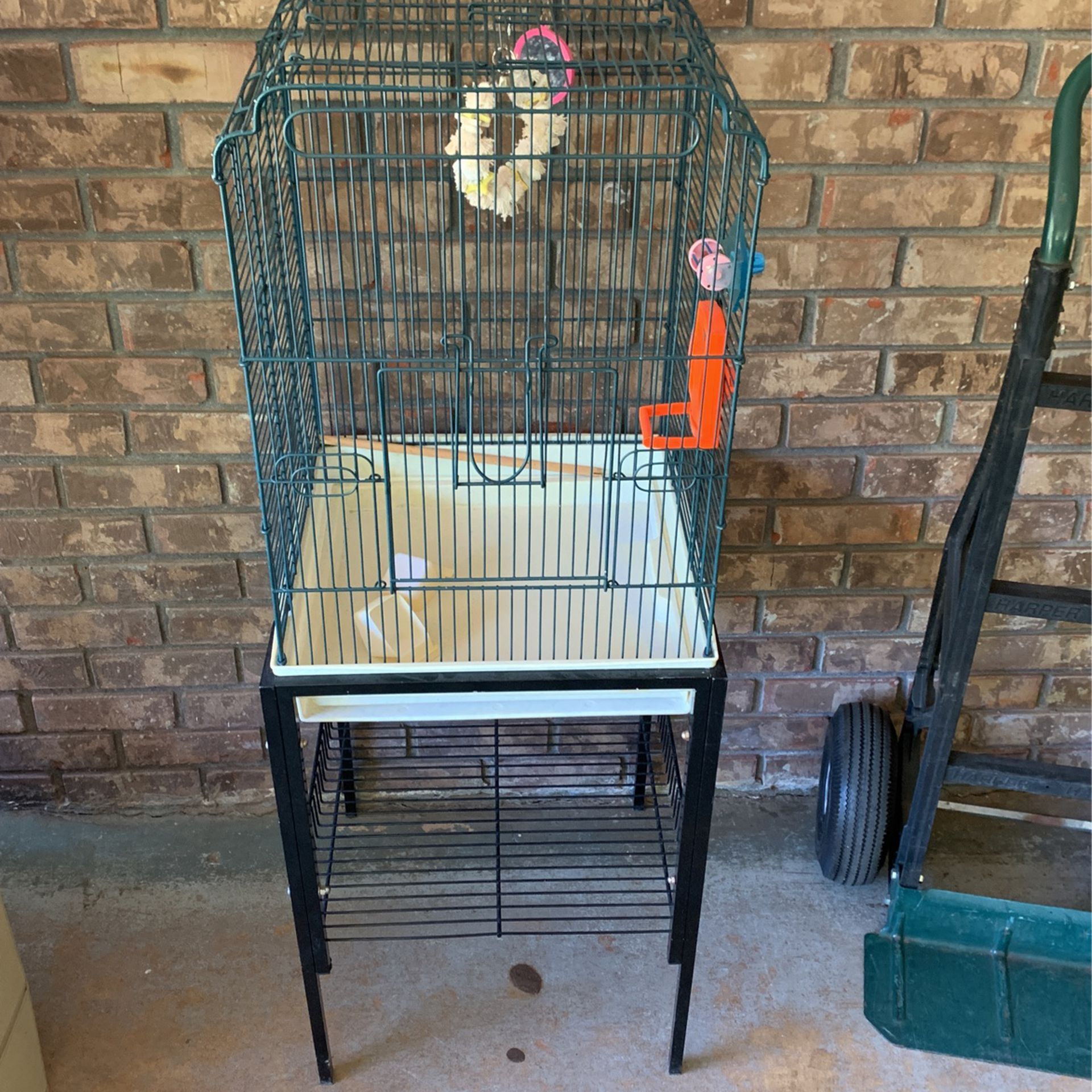 Bird Cage With Stand
