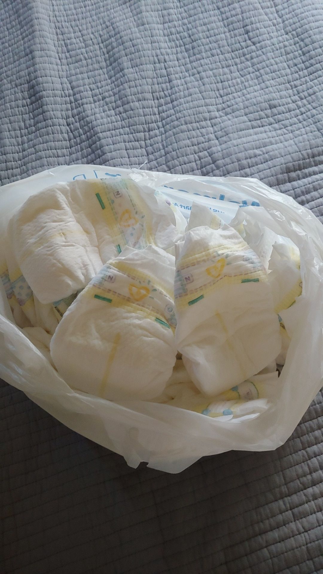 Pampers swaddlers size Newborn