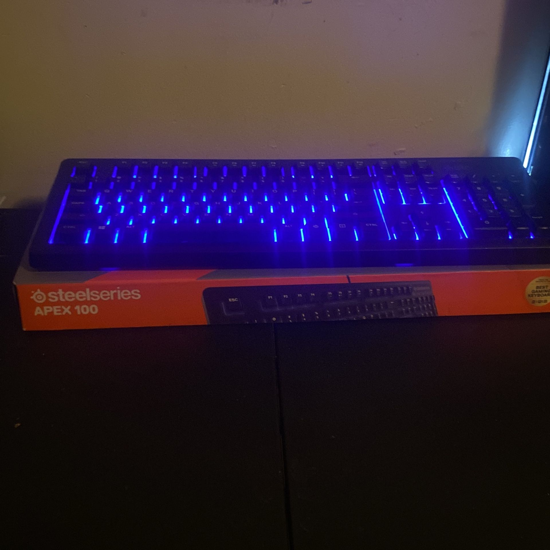Steelseries Apex Keyboard