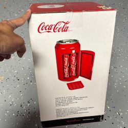 COCA COLA MINI CAN FRIDGE REFRIGERATOR COKE THERMOELECTRIC COOLER 12VDC OR 110AC