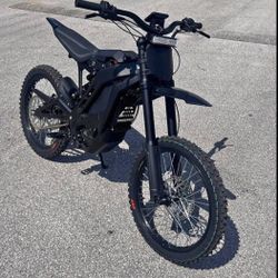 SURRON_ LBX _2025 BLACK 