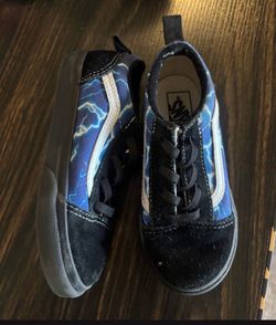Boys vans size 10c