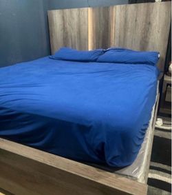 King bed frame