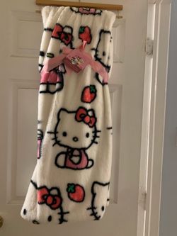 Hello Kitty Milkshake blanket