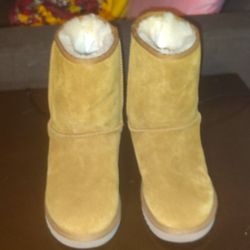 Kookaburra By UGG Beige Boots Size 10 