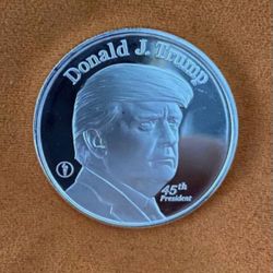 Donald Trump 999 Pure silver rounds/coin collectors item