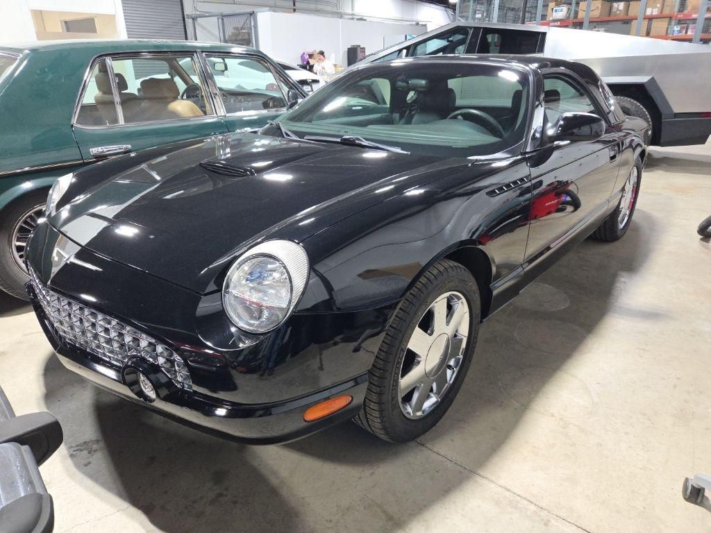2002 Ford Thunderbird
