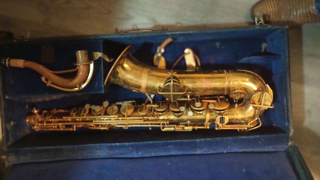 Saxophone Gretch Alto