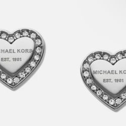 Michael KORS Silver Pave Swarovski Crystal Heart stud earrings NWOT 