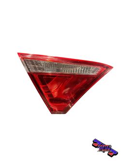 2015 - 2017 TOYOTA CAMRY TRUNK TAIL LIGHT DRIVER SIDE 