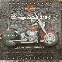 Harley Davidson Heritage Softail Classic Collector’s Assembly Kit