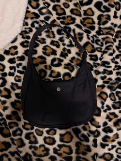 Lululemon bag