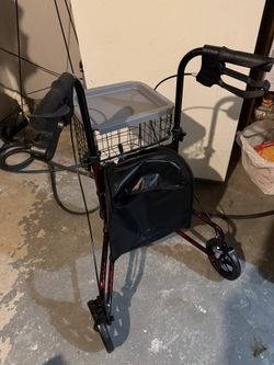 Walker - rollator - 3-wheel