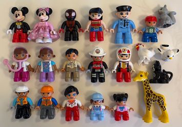 LEGO Duplo Figures Lot (21)