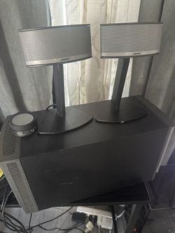 Bose Companion 5 Speaker System 
