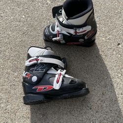 Kids Ski Boots