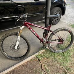 29er Bike Ellsworth Evolve Mountain Bike Salsa El Santo Mountain