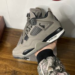 Cave Stone 4s