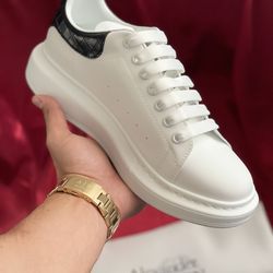 Alex McQ - Size 10 US