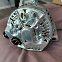 NEW 12 Volt 80 Amp Alternator 