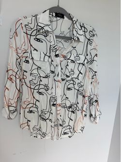 Size L - Abstract Faces Button Up