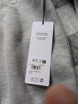 Alo Yoga Accolade Crew Neck Pullover