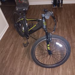 Hyper 36v Electric Assist Bike 