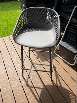 4 outdoor patio bar chairs
