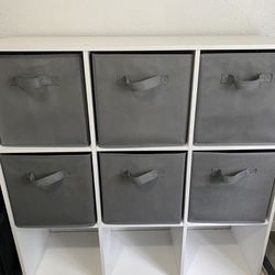 Dresser Cubicles With Storage Bins 
