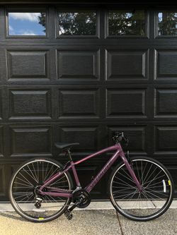 Specialized Sirrus 1.0 Hybrid Bike