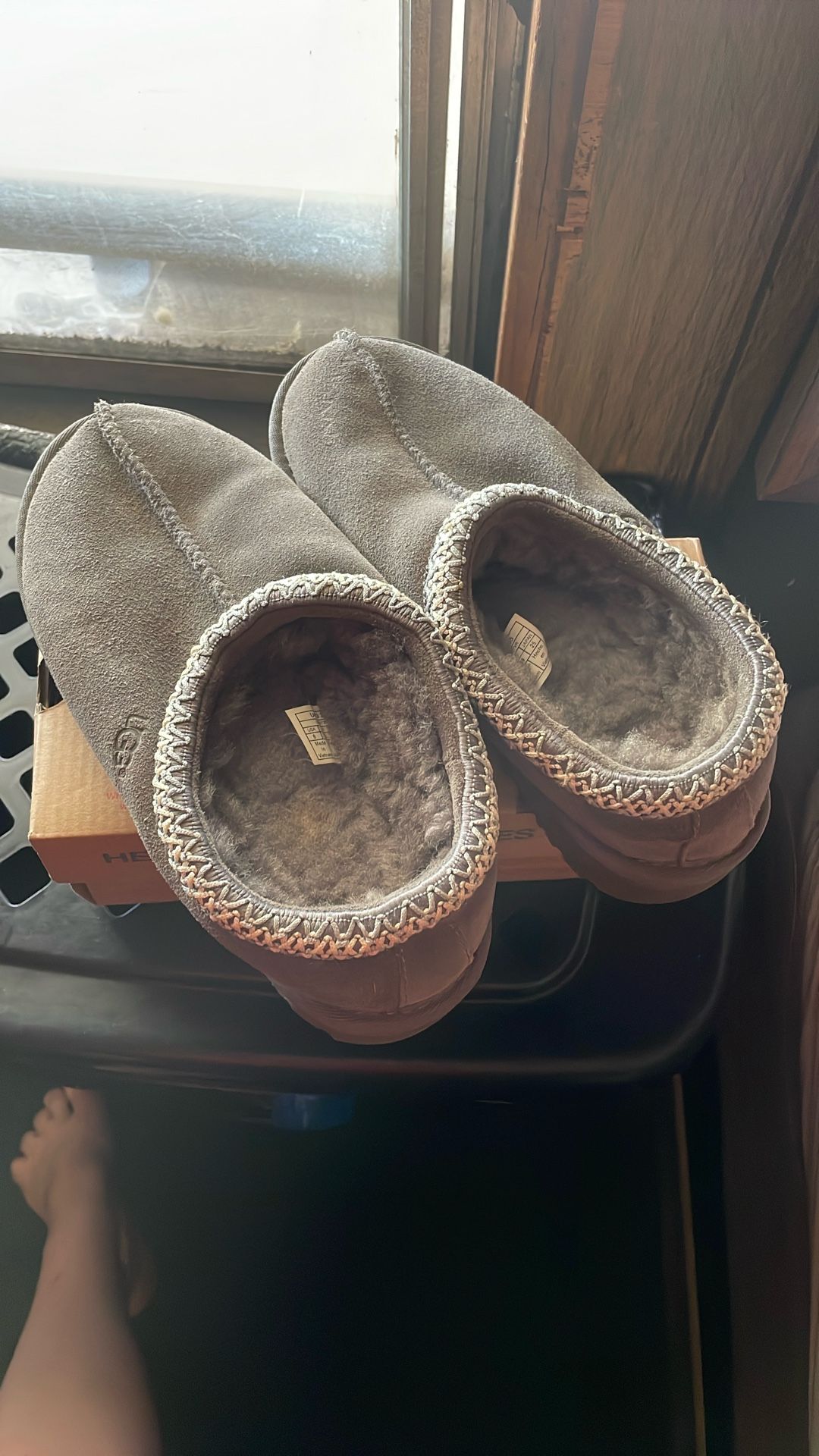 UGG Slippers Size 8