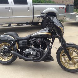 2009 custom Dyna 