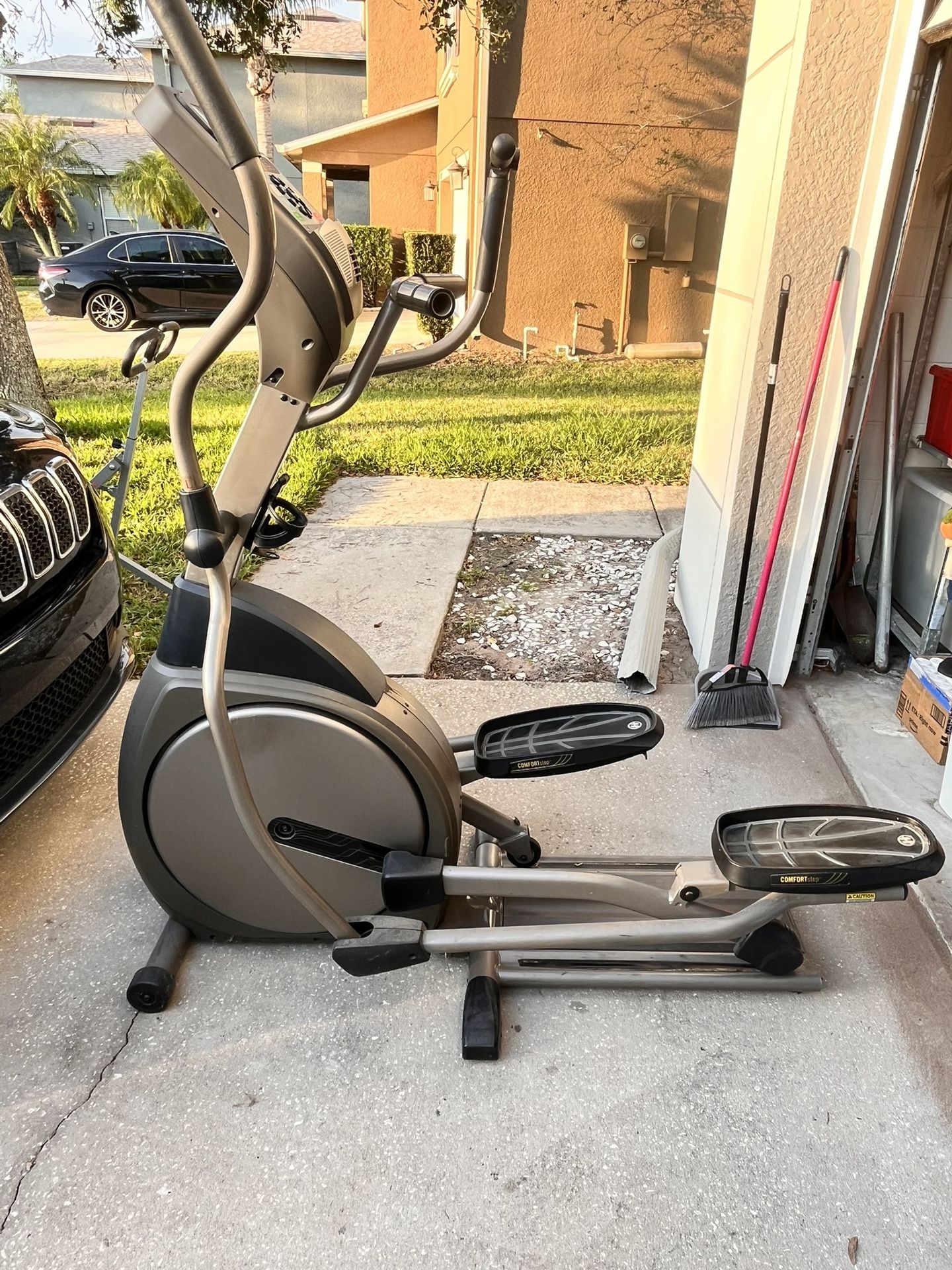 2008 Horizon Fitness SXE7.7 Elliptical