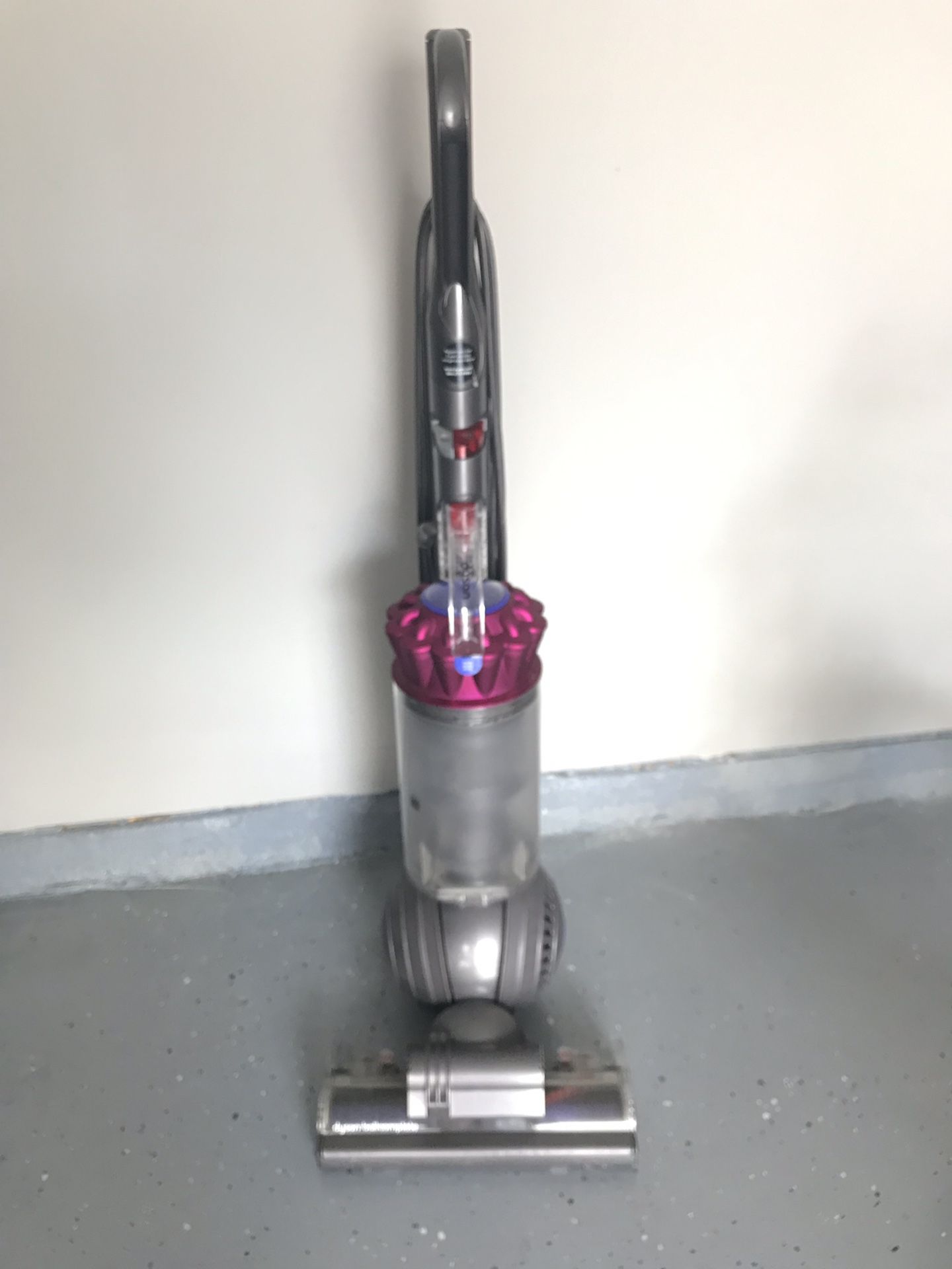 Dyson Ball Complete Vacuum