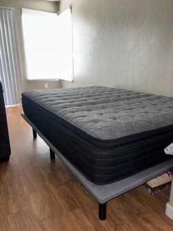 electrical full size base (mattress SOLD )