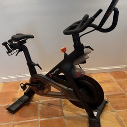 Peloton Bike – Like New – 2 Shoes + Weights Included – Barely Used