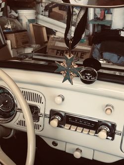 VW Sapphire 1 Radio