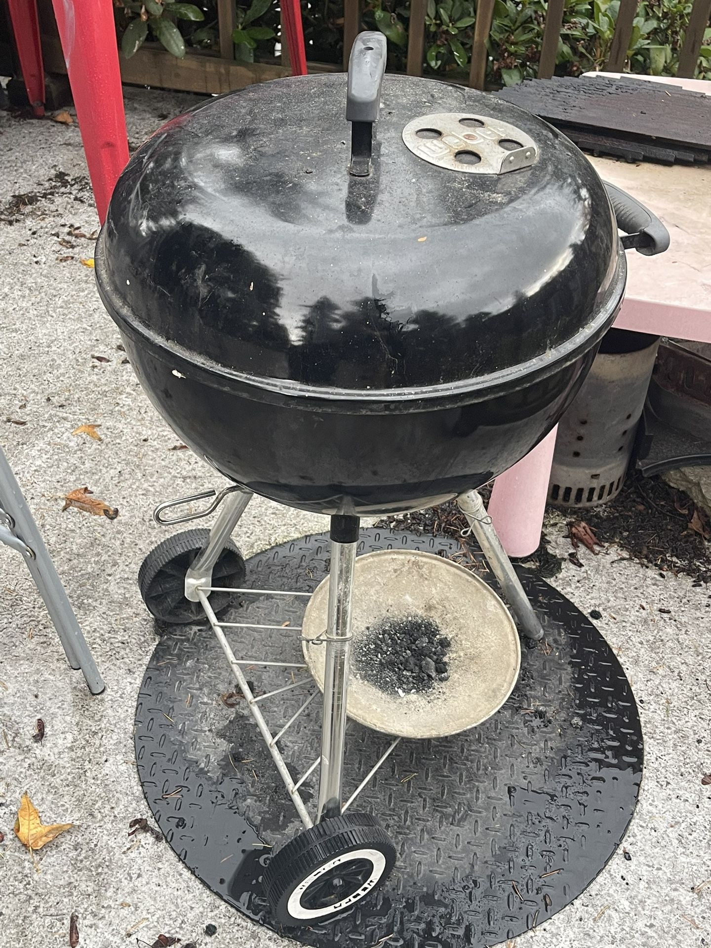 Weber Kettle Grill 18” Charcoal 