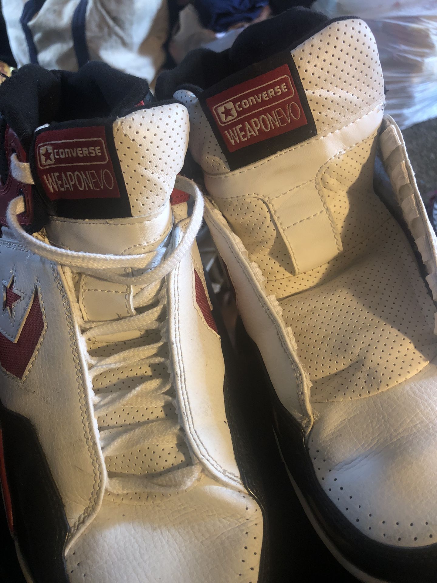 CONVERSE WEAPONEVO Men-9.5, Wom- 11