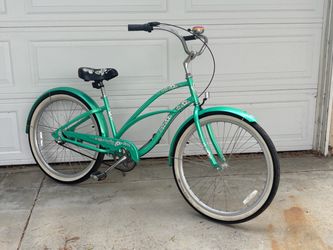 Like New - Electra 3 Speed Hawaii Beach Cruiser Bike