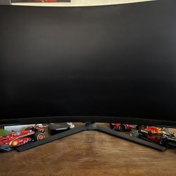Samsung Odyssey Neo G8 32’ Curved Gaming Monitor