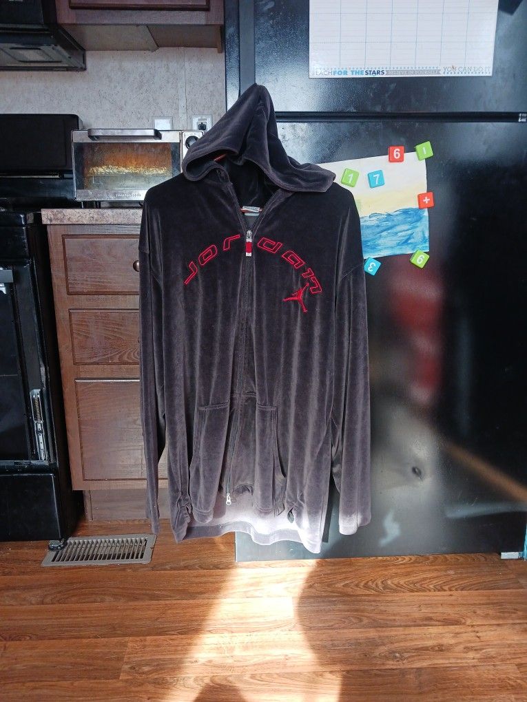  XL Valor Jordan Jacket (Vintage)
