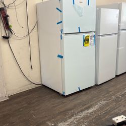 New Whirlpool 18 Cubic Feet 