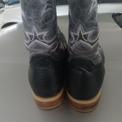 Cowboy Boots Size 11