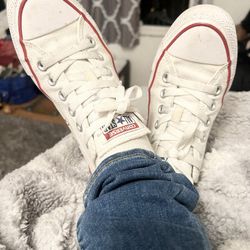 Converse White