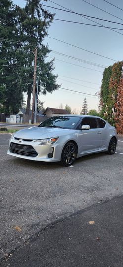 2010 Scion tC